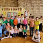 Wiosenno-świąteczny apel w wykonaniu klas 2c i 2d